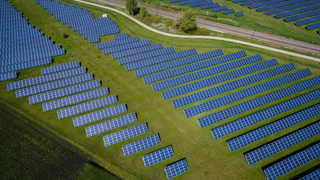 Gerdau e Newave iniciam obras de usina solar; projeto recebeu R$ 1,5 bi em investimentos